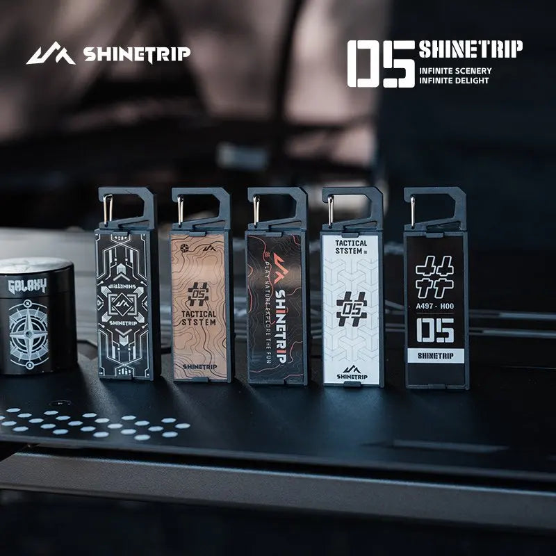 Shinetrip Portable Camping Buckle Light Multifunctional Camping Flashlight Camping Backpack Clip Light 8 Lighting Adjustments